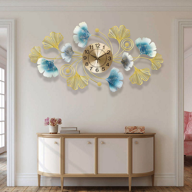 Simple Creative Metal Wall Clo - Luxury Watch House 评论和价格